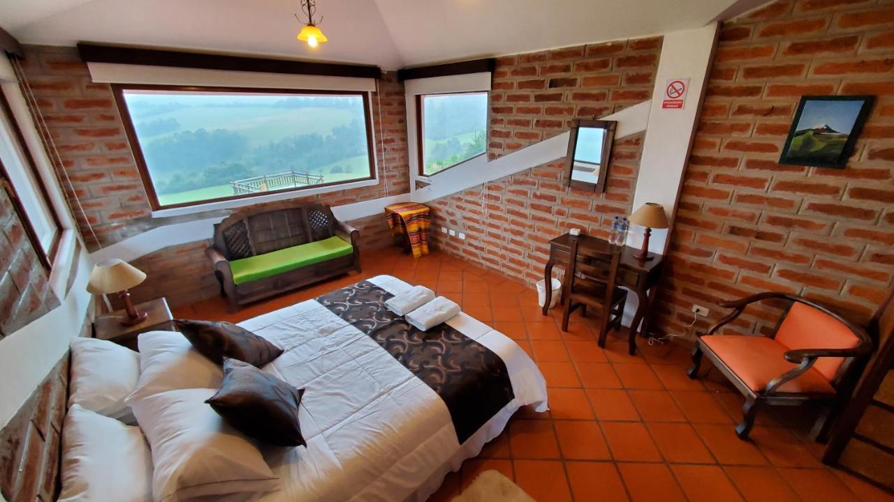 Balcon Al Cotopaxi Hosteria Sangolqui Exterior photo